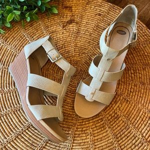 Dr. Scholl's Beige Wedge Sandals